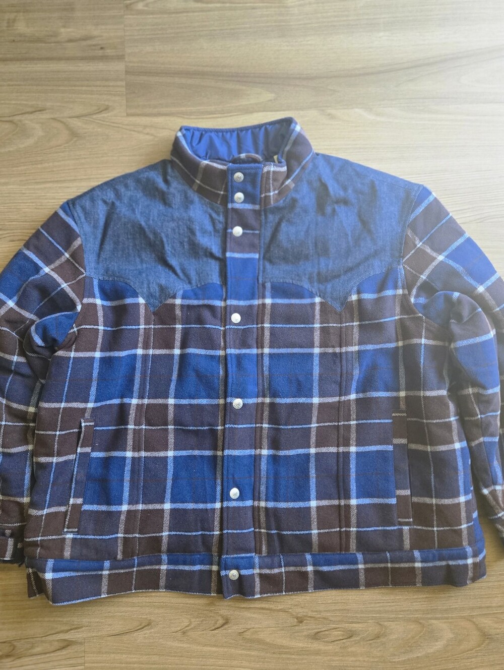Levi's Webster Western Puffer Jacket - XXL - New With Tags - Retailed at $198.00